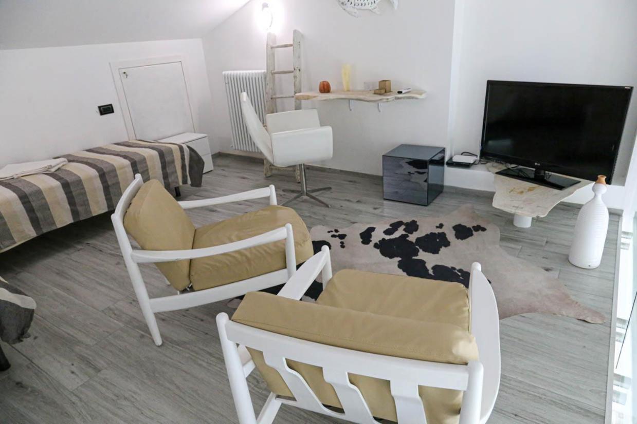 Le Coccinelle Home A Lierna Ngoại thất bức ảnh